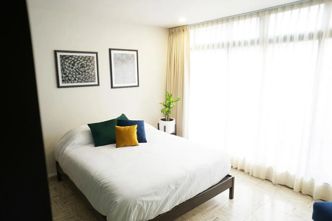 The Dear Hostel Puebla